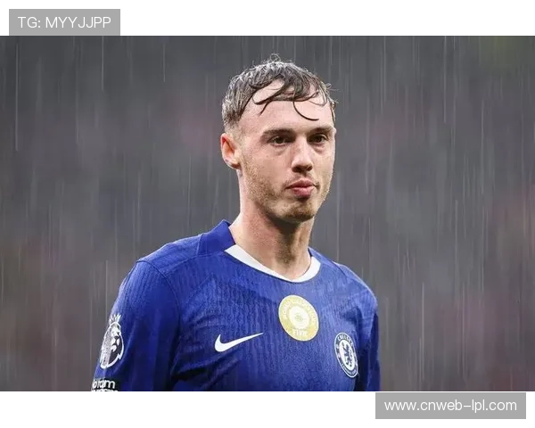 帕尔默转会传闻消散，罗塞尼尔确认其留队训练